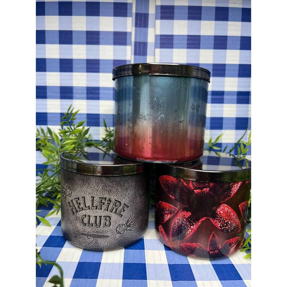 Stranger Things x Bath & Body Works Limited Edition Set - 3-Wick Candles Netflix - Picture 3 of 8